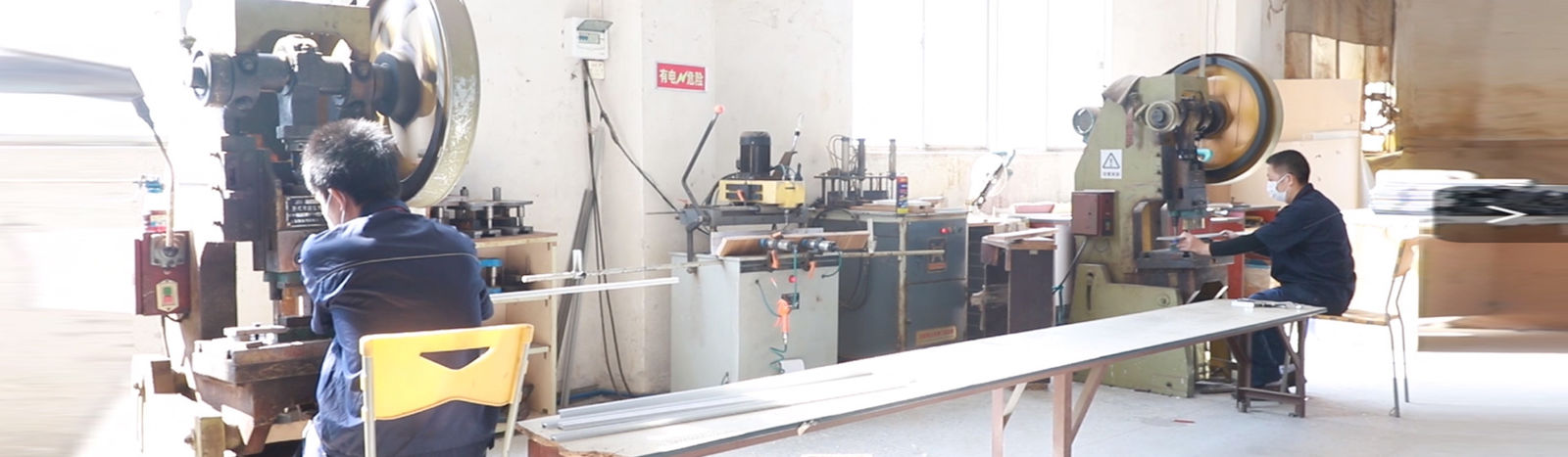 Guangzhou Beston Furniture Manufacturing Co., Ltd. linea di produzione del produttore