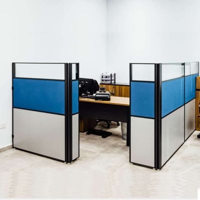 Scrivanie per postazione di lavoro per ufficio a cubo singolo blu da 30 mm con pannelli divisi
